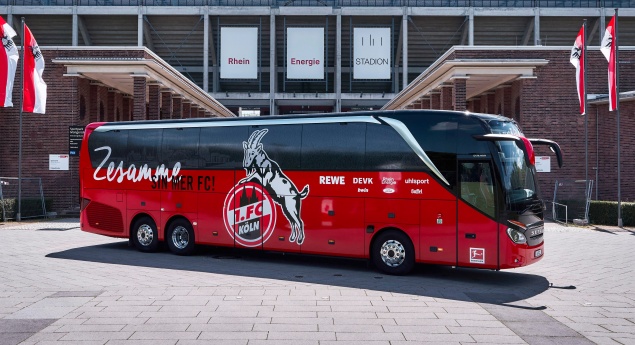 Setra TopClass 500 é o novo autocarro do FC Colónia