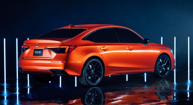 Eis a 11.ª geração. Honda desvenda próximo Civic... saloon