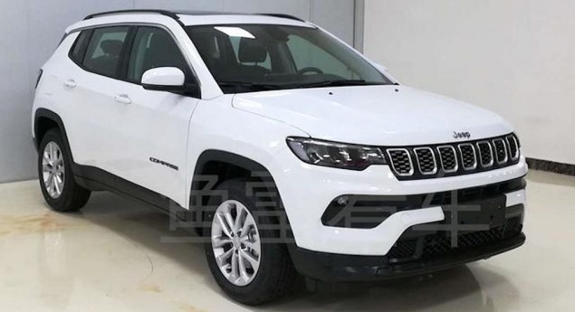 Jeep Compass. Fuga na China revela imagens do facelift