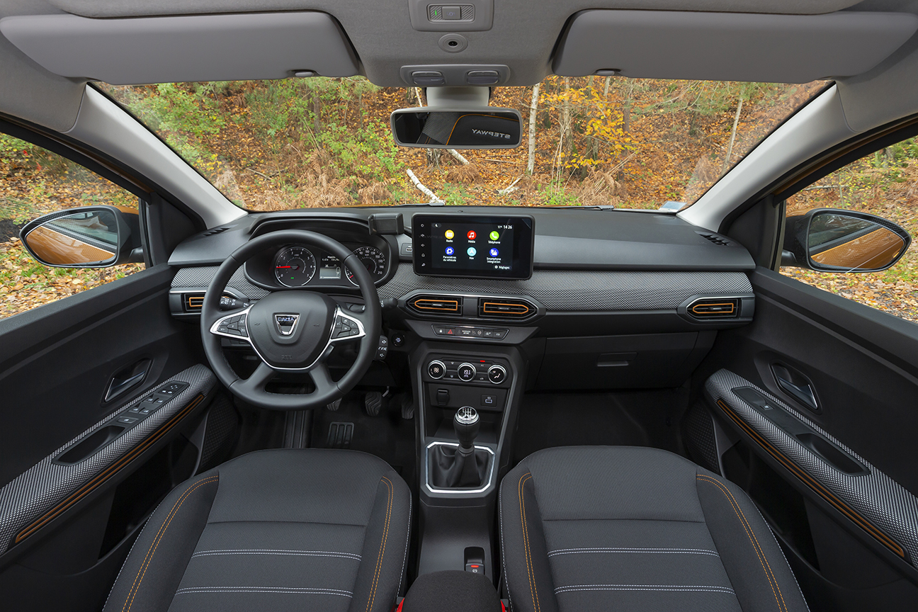 Interior do Dacia Sandero e Sandero Stepway