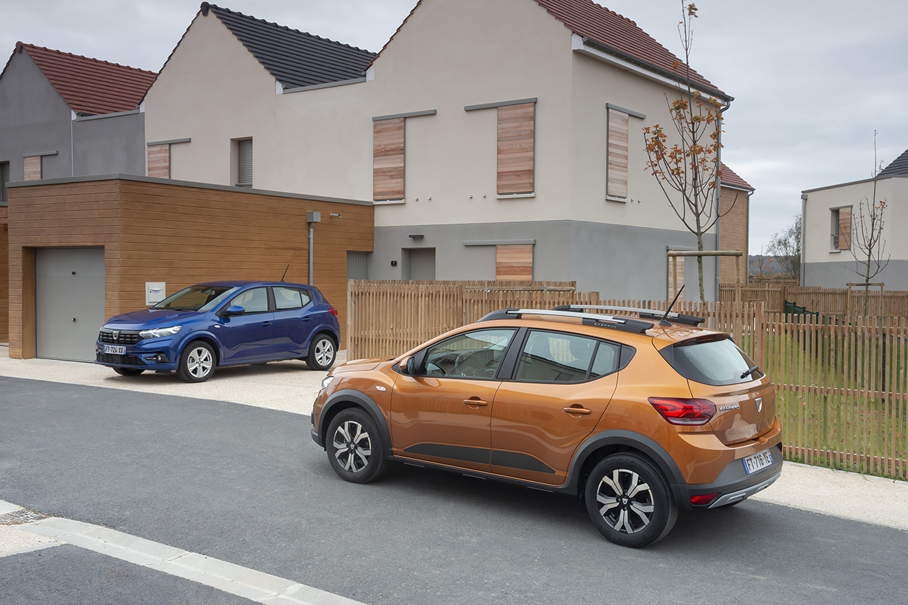 Renovado em 2020, o Dacia Sandero está a conquistar os europeus