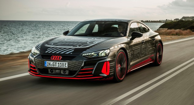 Chega na primavera. Audi e-tron GT já disponível para encomenda em Portugal