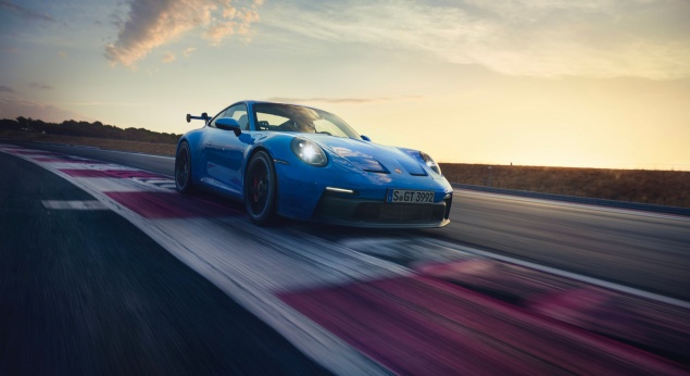 Porsche revela finalmente o esperado 911 GT3