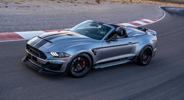 Com quase 840 cv! Shelby American apresenta Super Snake Speedster Edition