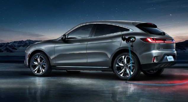 Um crossover PHEV. Huawei acaba de apresentar o seu primeiro automóvel