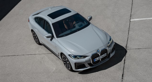 Para novembro. BMW Série 4 Gran Coupé apresenta-se maior e mais versátil