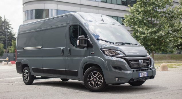 Fiat Ducato recebe profunda renovação interior e tecnológica