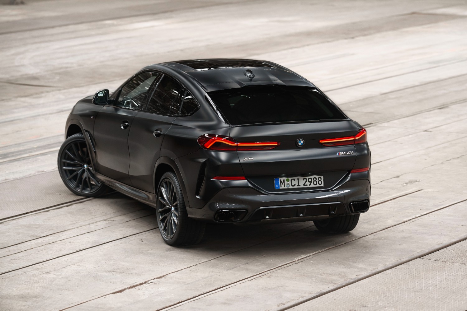 BMW X6 Black Vermilion Edition