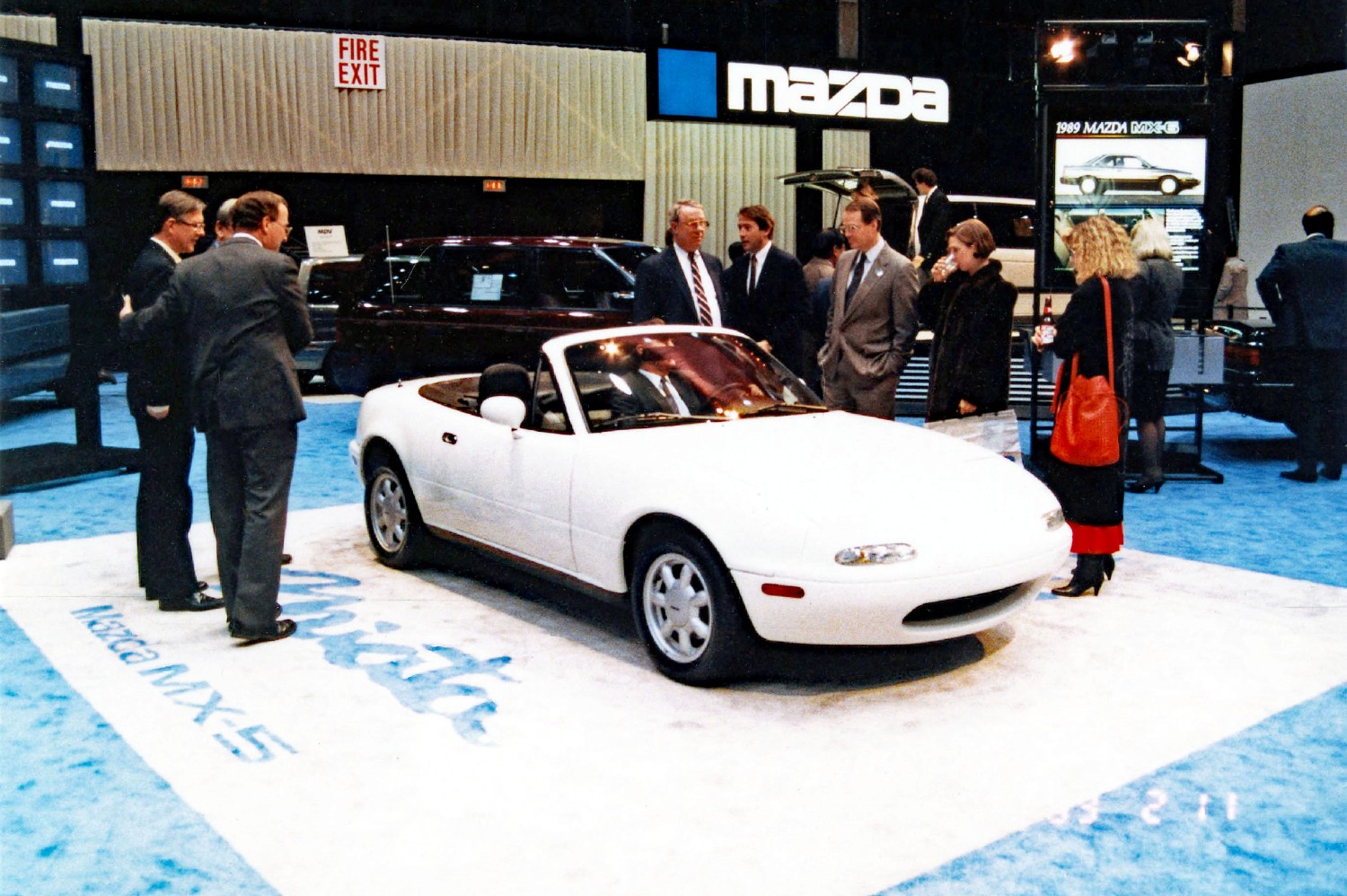 A apresentação, em Chicago, EUA, do primeiro Mazda MX-5