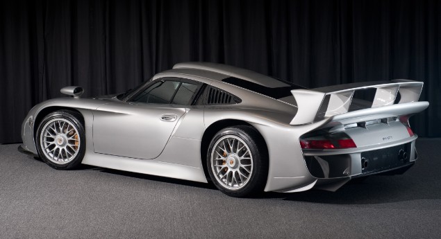 Será? Porsche pode estar a preparar um sucessor do 911 GT1