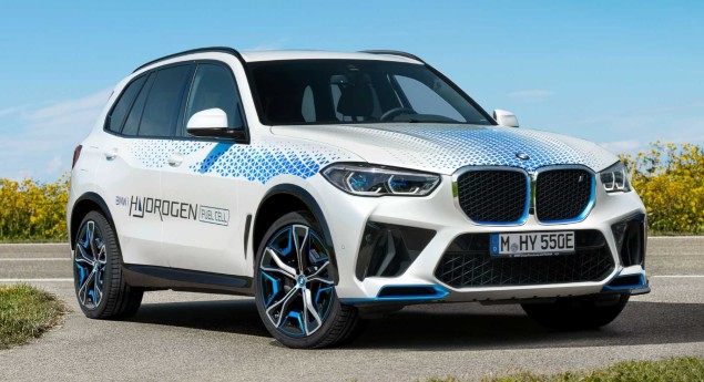 Embora ainda em testes. BMW coloca iX5 Hydrogen à prova em Munique