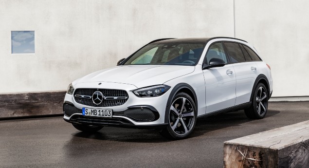 Mais alta e com 4MATIC. Mercedes desvenda a Classe C Station All-Terrain