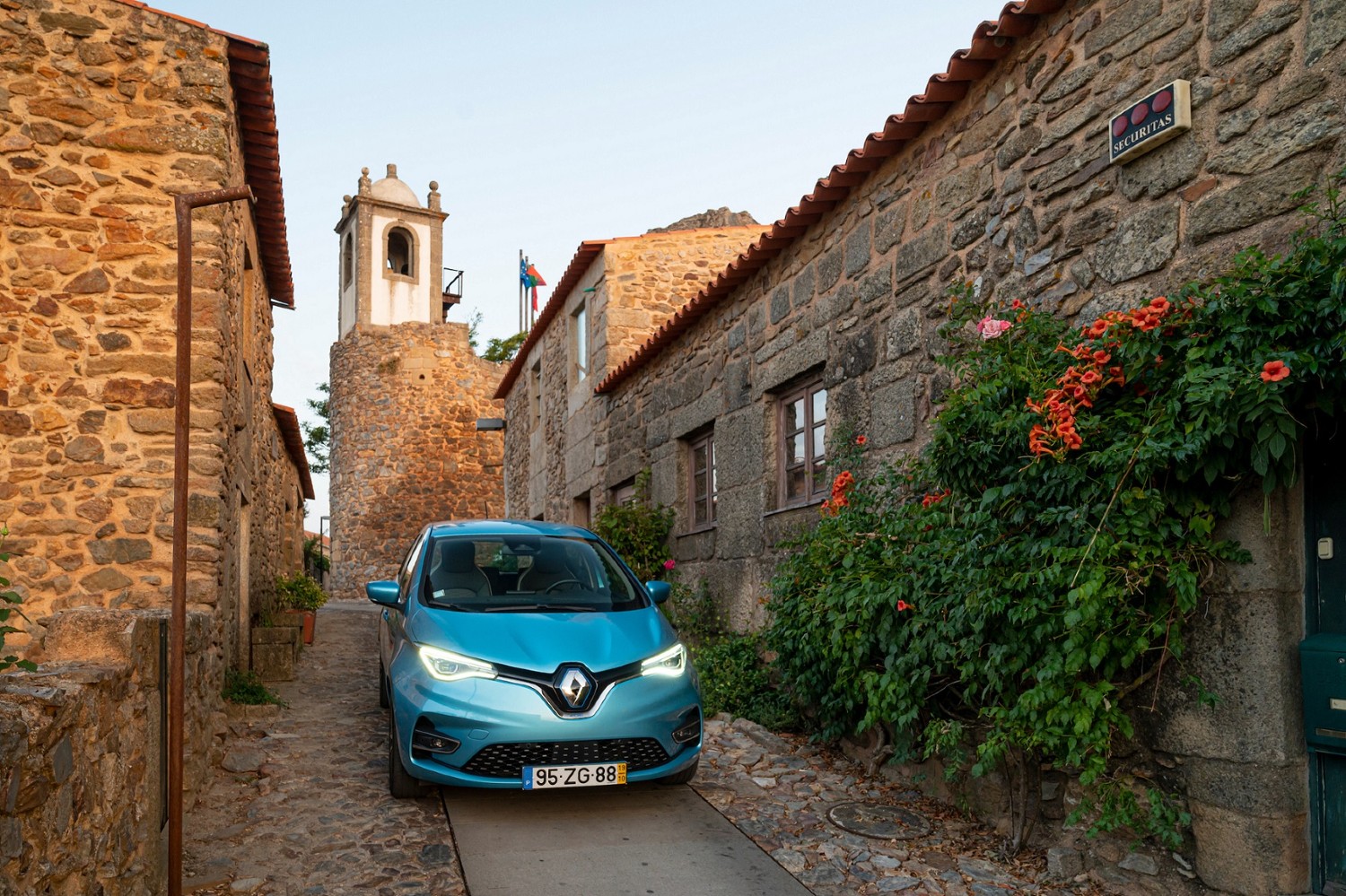 O Renault ZOE já circula na Aldeia Histórica de Castelo Rodrigo