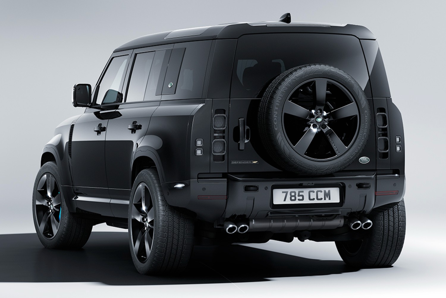 Land Rover Defender Bond Edition