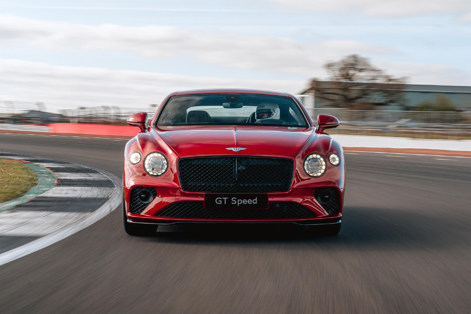 O Continental GT Speed vai partilhar plataforma com futuro modelo da Mulliner