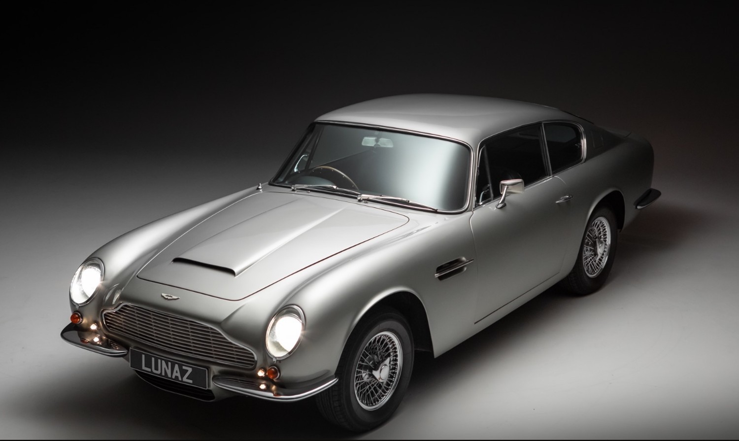 O Aston Martin DB6 elétrico da Lunaz