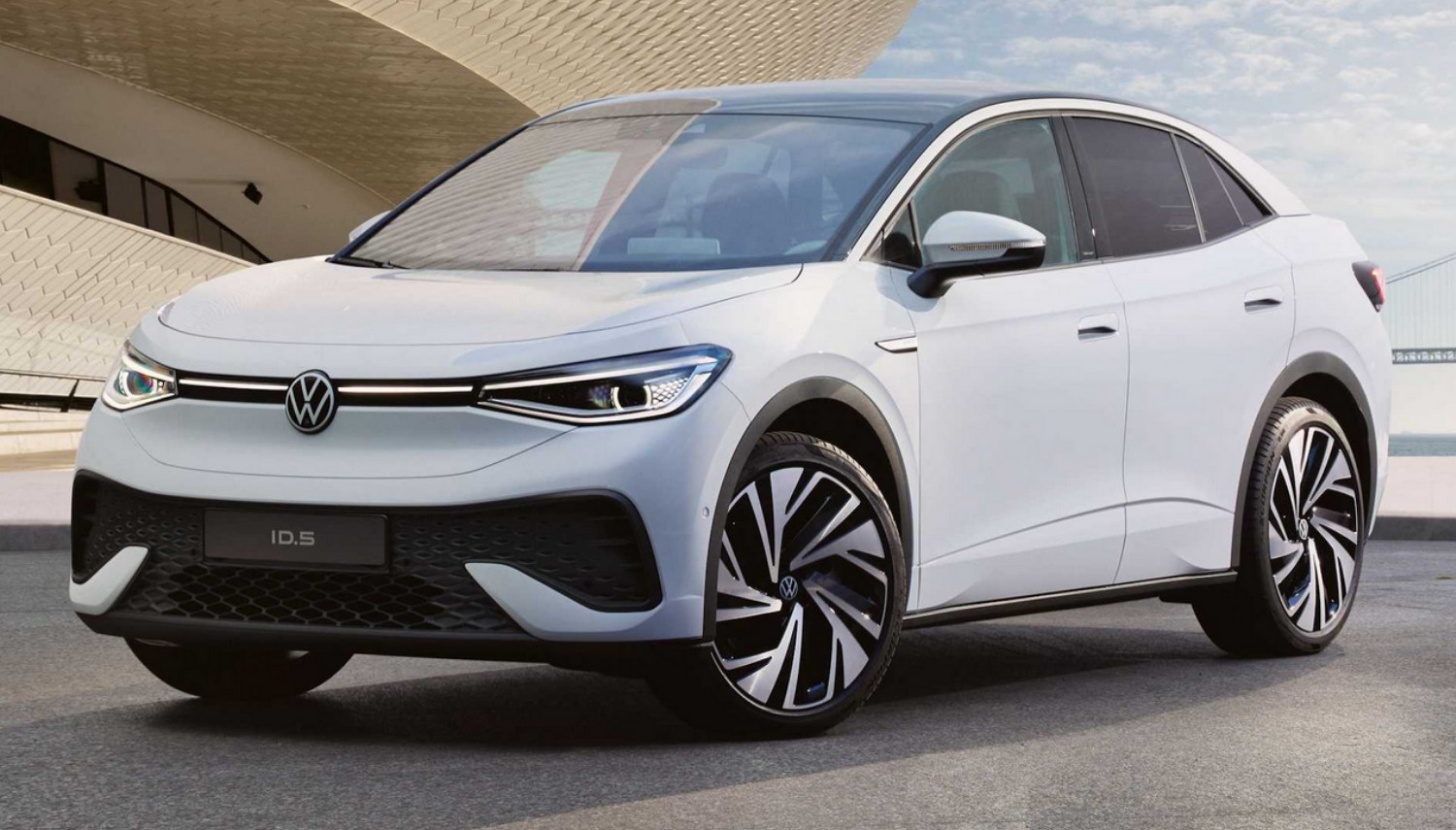 O Volkswagen ID.5 anuncia uma melhor aerodinâmica, graças ao perfil tipo coupé