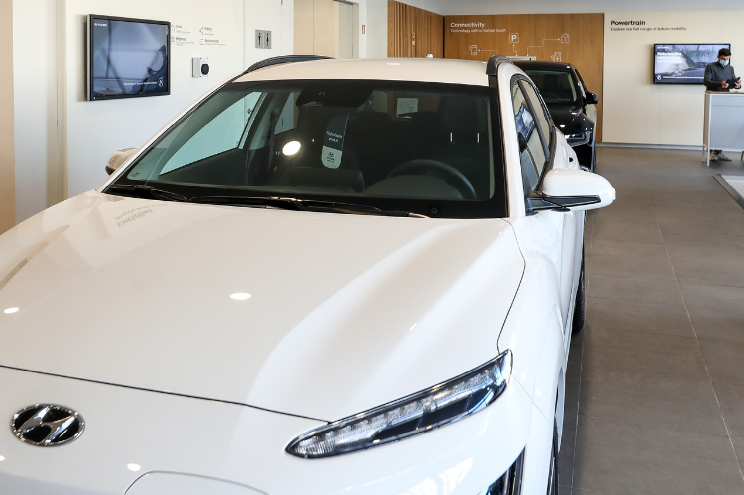 O novo EV Showroom da Hyundai Portugal no Porto