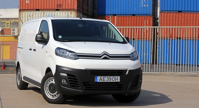 Citroën ë-Jumpy M 75 kWh Club. Sem compromissos