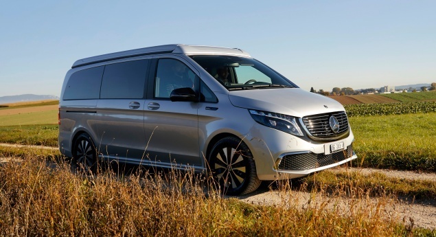 Com 326 km de autonomia. Mercedes-Benz EQV já tem versão autocaravana