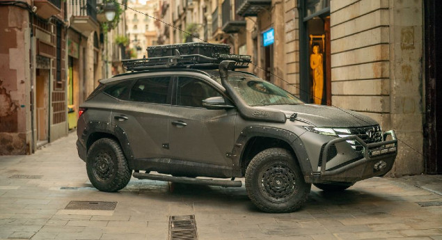 Por trilhos desconhecidos. Hyundai Tucson 'Beast' aventura-se no filme Uncharted