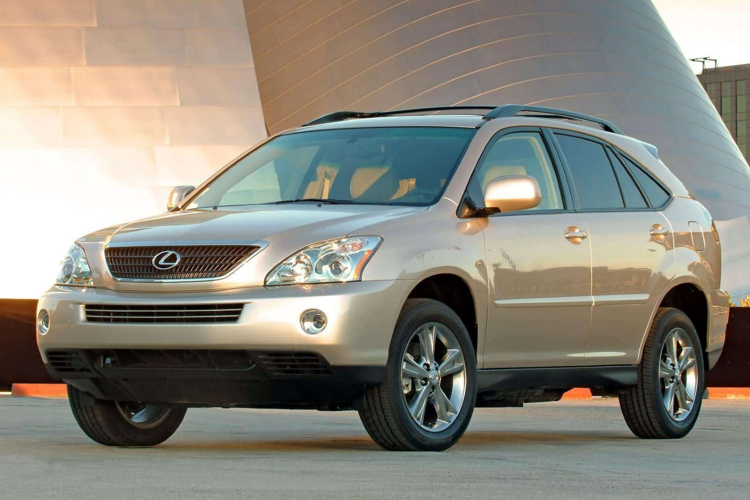 O Lexus RX 400h de 2005