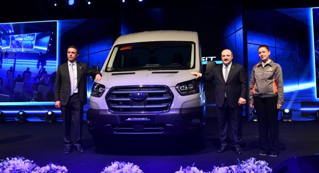 Ford E-Transit regista mais de 5000 encomendas