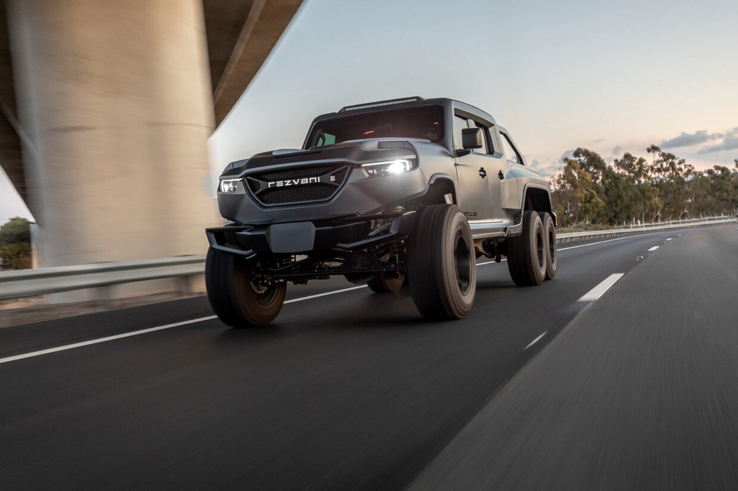 O Rezvani Hercules Military Edition