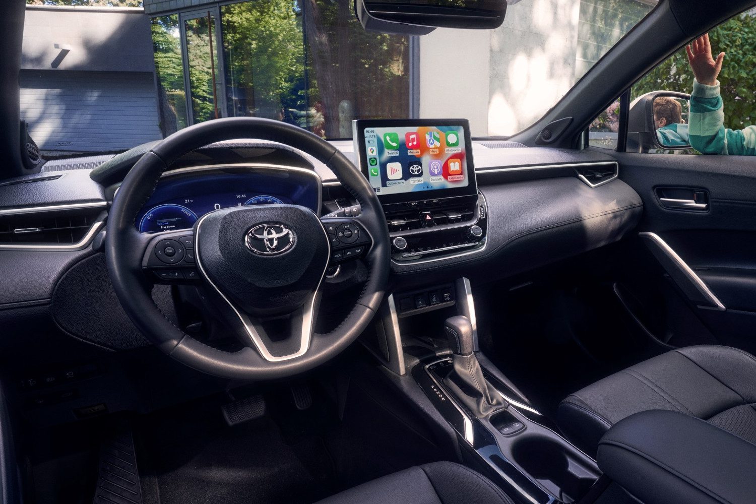 O Corolla Cross é o primeiro Toyota a exibir um painel de instrumentos digital de 12,3 polegadas