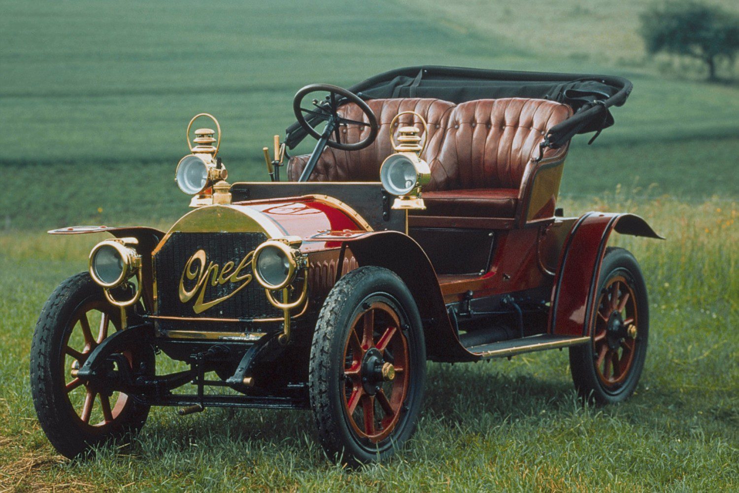 O Opel 4/8 hp "Doktorwagen" de 1909