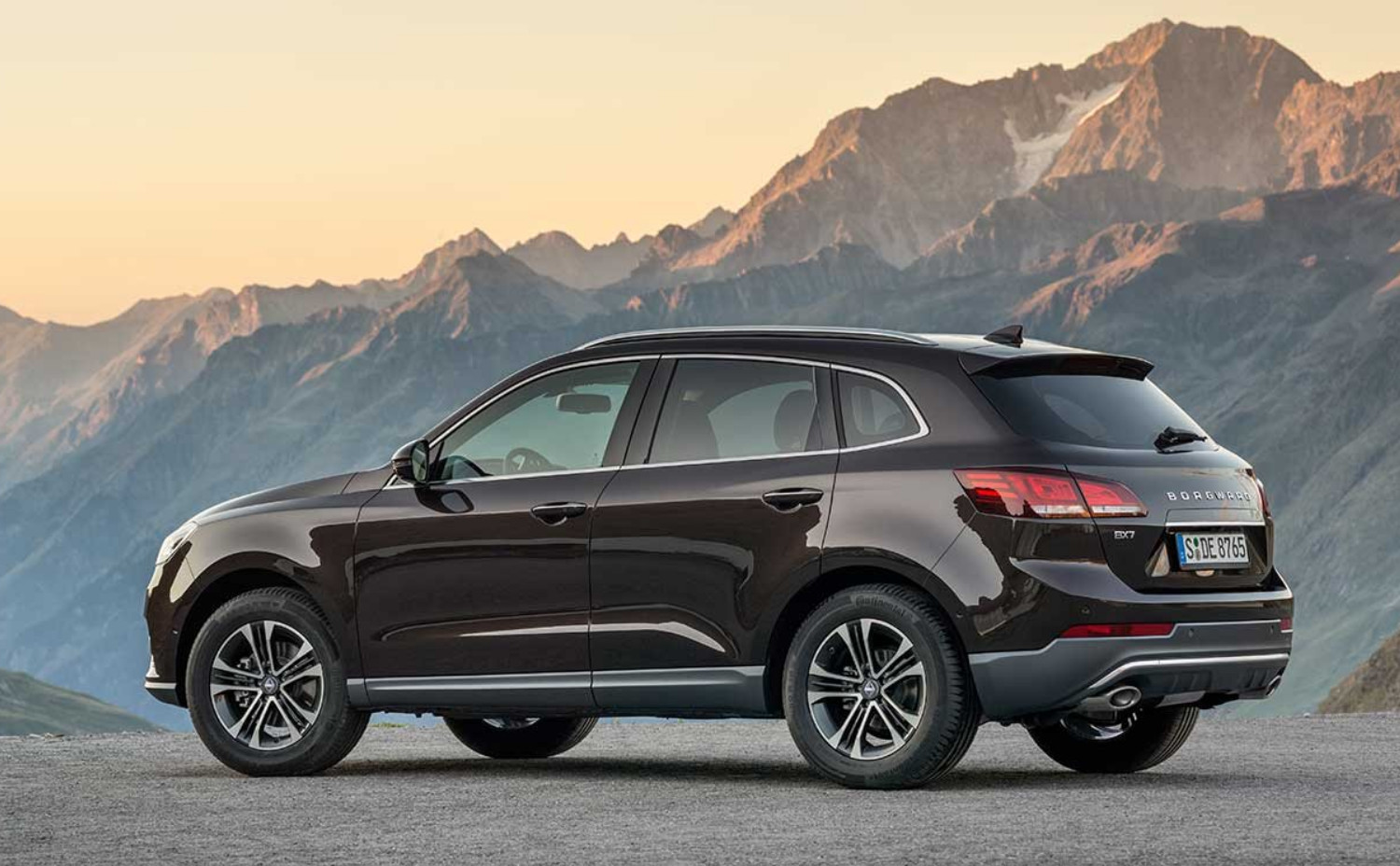 O Borgward BX7 chegou a ser comercializado na Europa