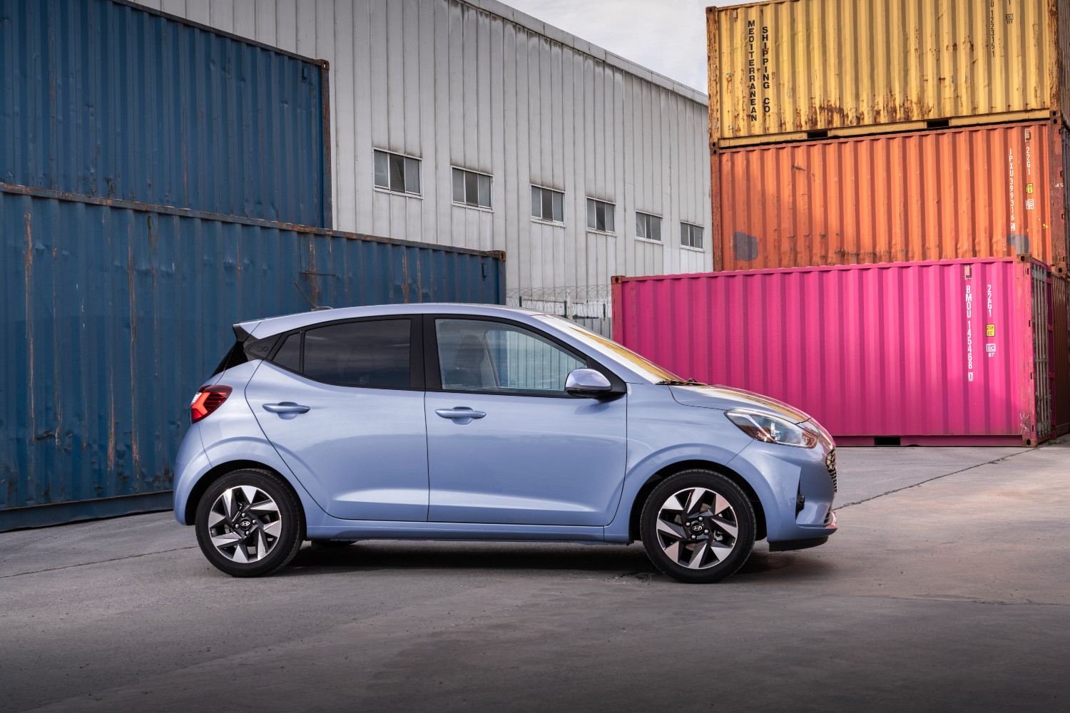 O Hyundai i10 renova-se também nas cores e jantes