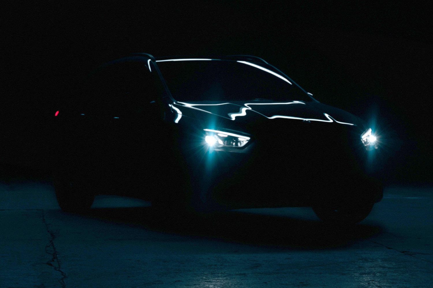 A primeira imagem do Mercedes GLA atualizado
