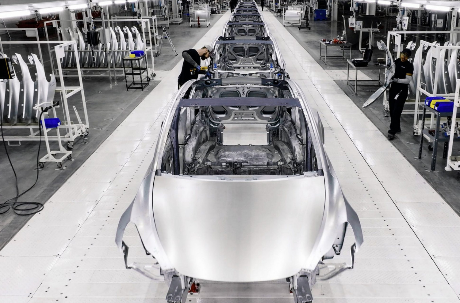 A Tesla pretende implementar um novo processo de produção, que impeça o "inferno" que foi o início do processo de montagem do Model 3. Foto: Tesla