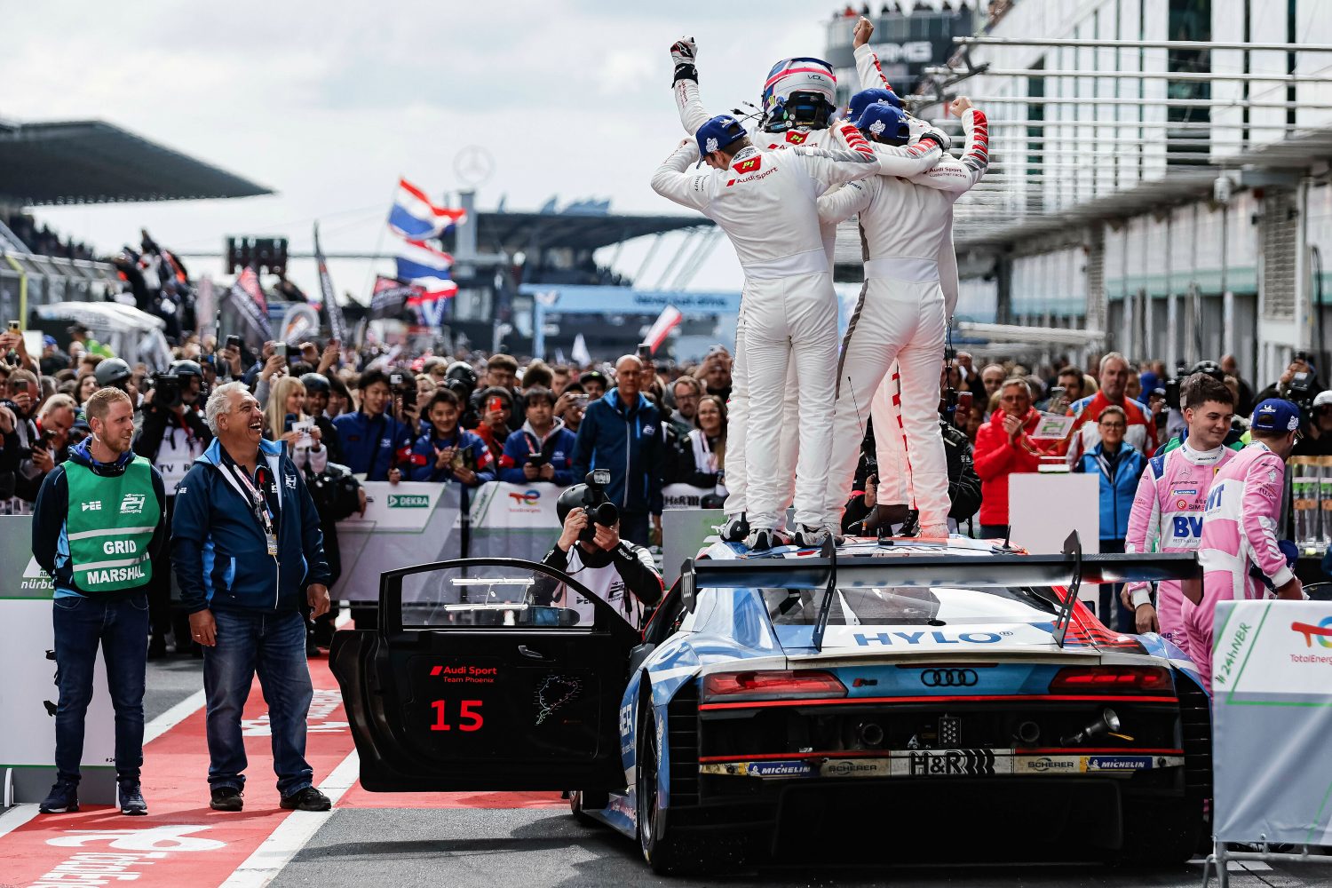 Audi R8 LMS #15 da Audi Sport Team Phoenix que venceu a edição de 2022 das 24 Horas de Nürburgring