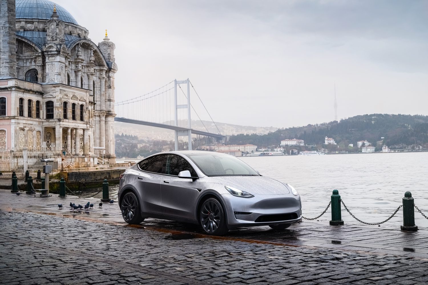 O Tesla Model Y é o primeiro modelo 100% elétrico a conseguir ser o automóvel mais vendido na Europa