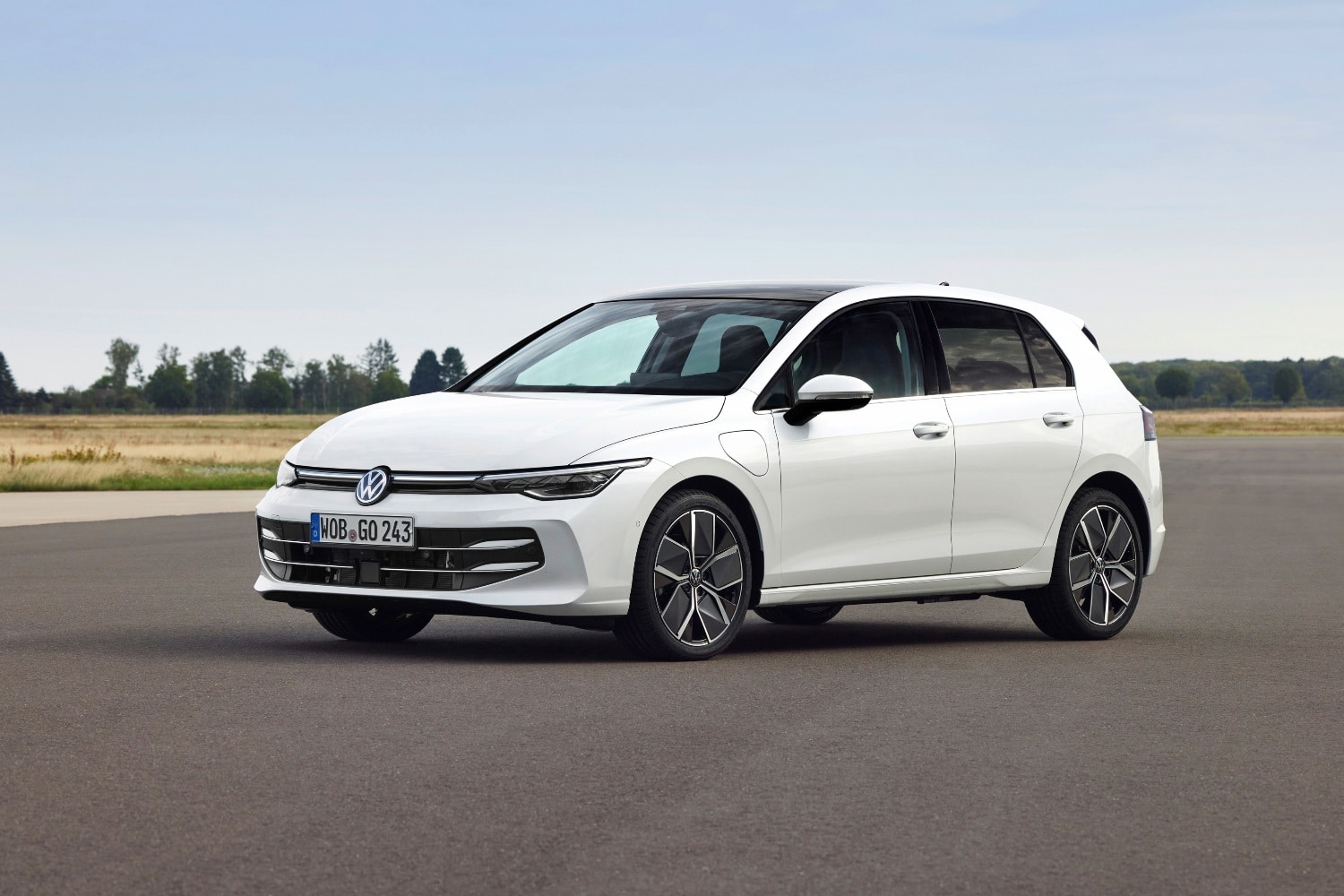 Volkswagen Golf e-Hybrid