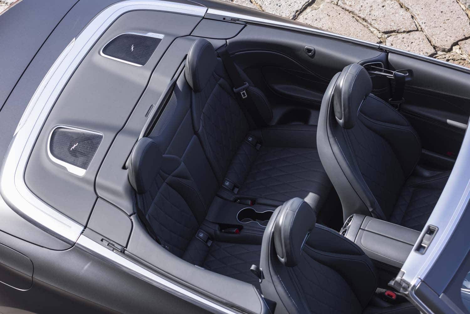 Imagem do interior do Mercedes CLE Cabrio