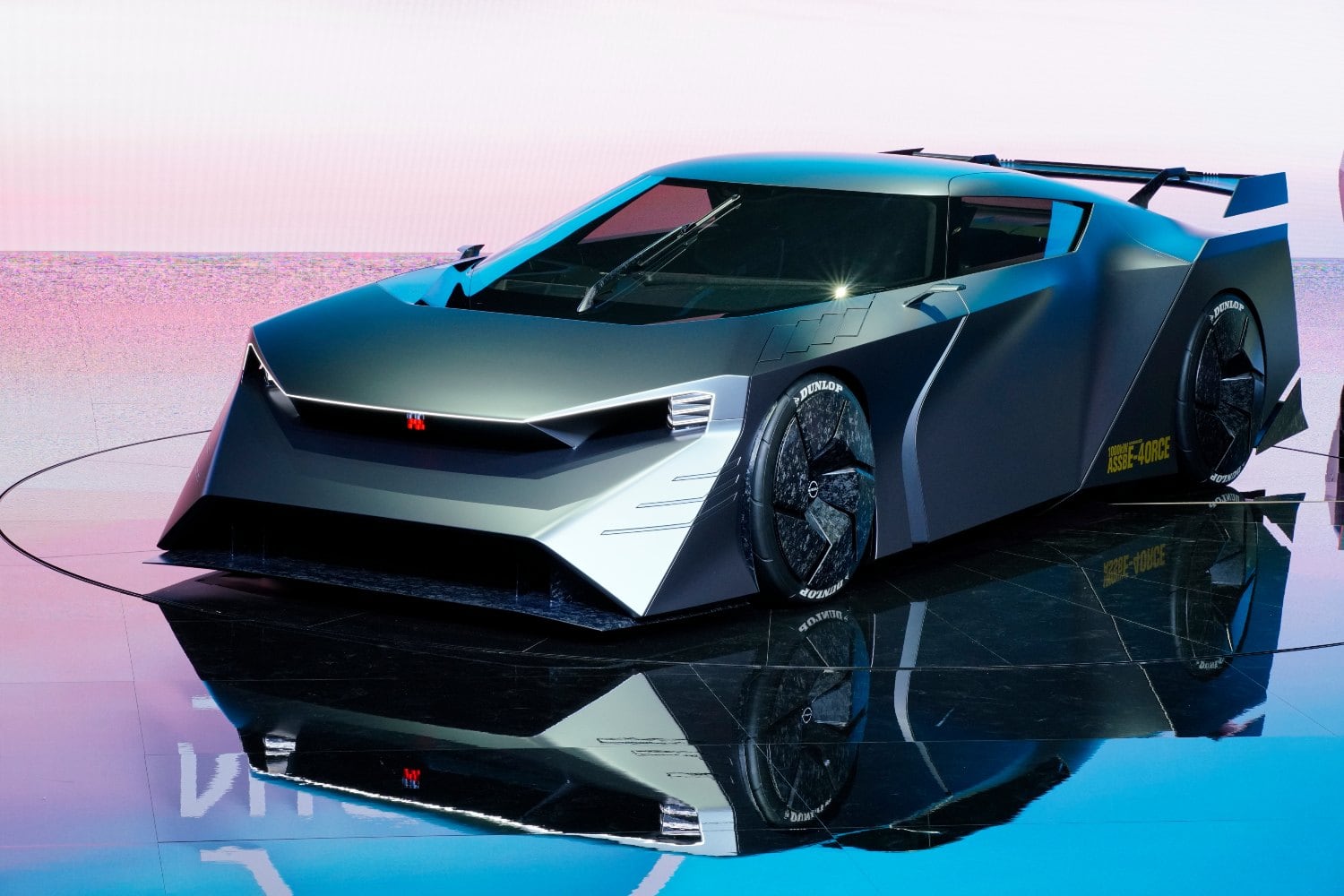 O Nissan Hyper Force Concept